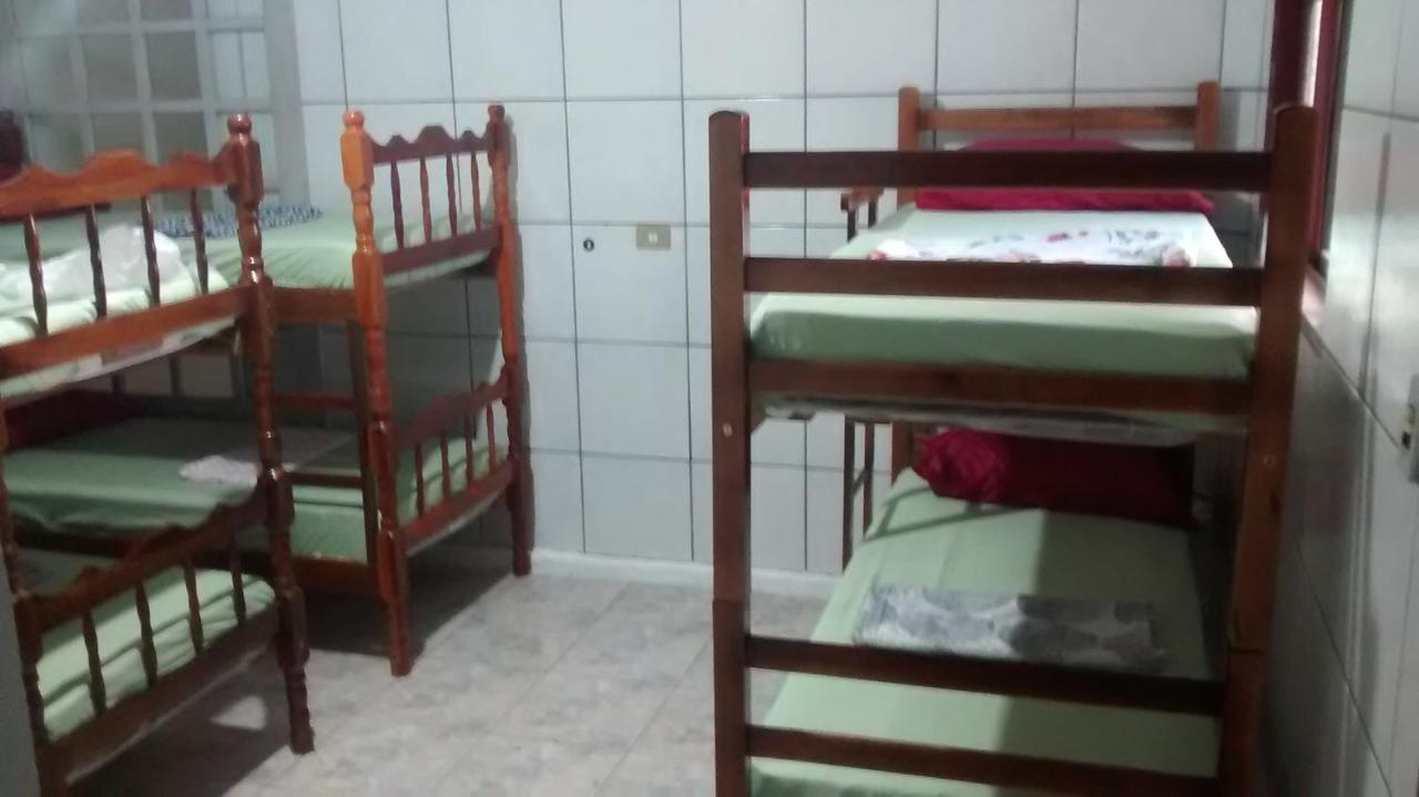 Hostel Casa Da Praia ปิซาร์รัส ภายนอก รูปภาพ