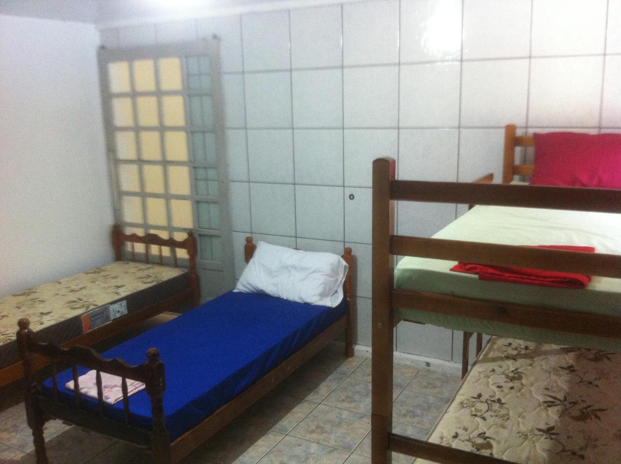 Hostel Casa Da Praia ปิซาร์รัส ภายนอก รูปภาพ