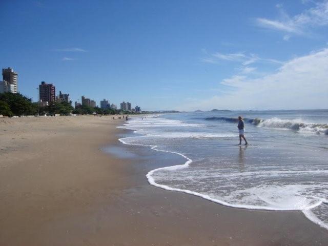 Hostel Casa Da Praia ปิซาร์รัส ภายนอก รูปภาพ